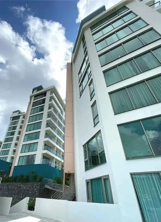 Luxury Ocean View 1Bedroom Apartment