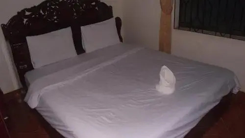 Paris Guest House 1