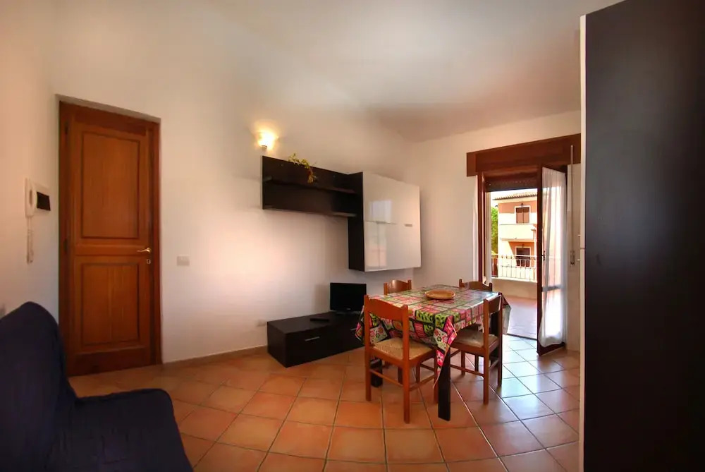 La Contessa Pool & Sea View