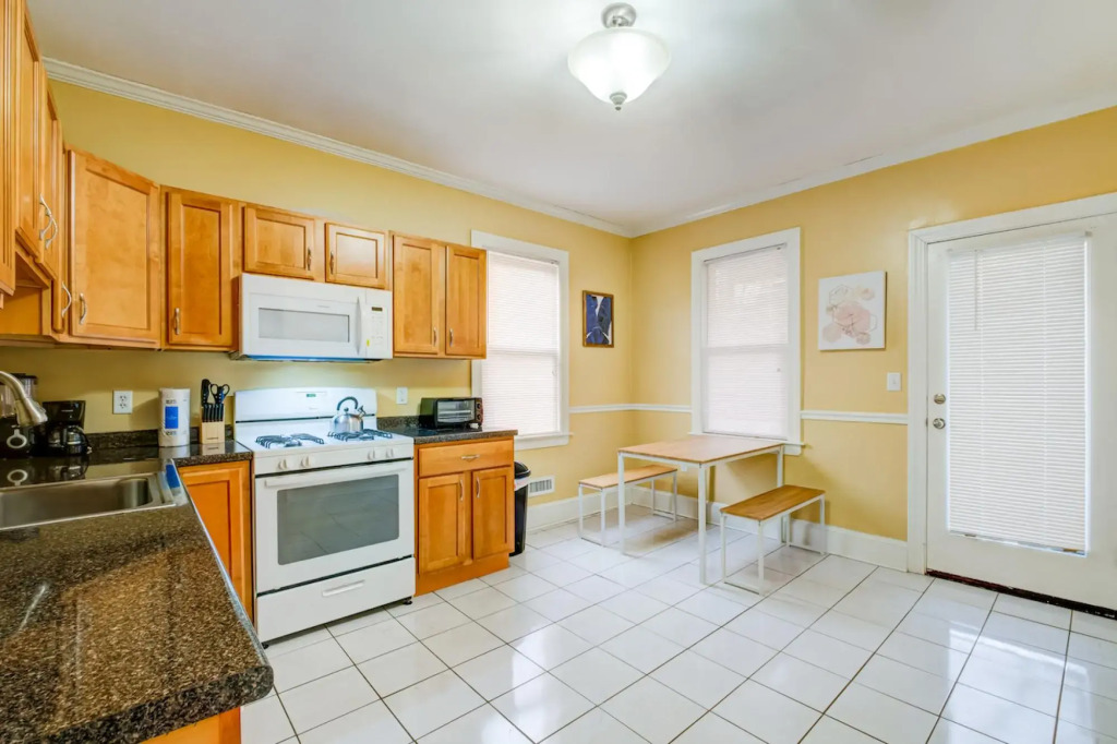 Spacious 2bd/1ba | Ashmont+Parking | 3D TOUR