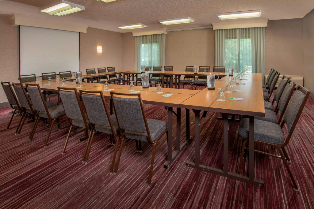 Courtyard by Marriott Rockville