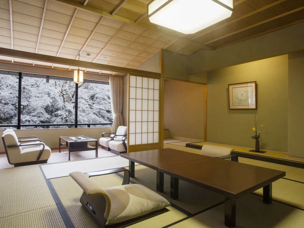 Yamanakaonsen Hanamurasaki
