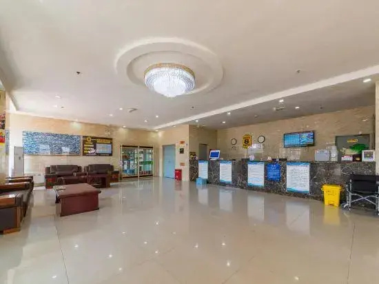 Super 8 by Wyndham Tangshan Qianan Passengers Terminal