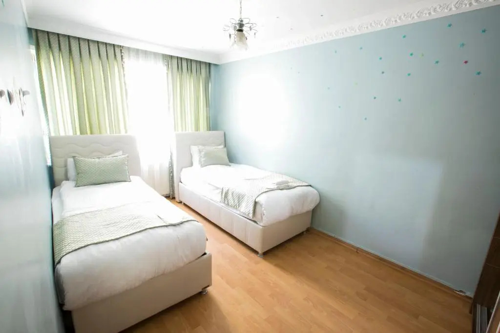 2BR-1LR SEAVIEW FAMILY PLACE NEXT TO CENTEr