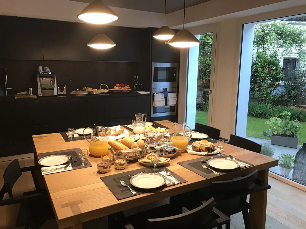 Conti Guest House