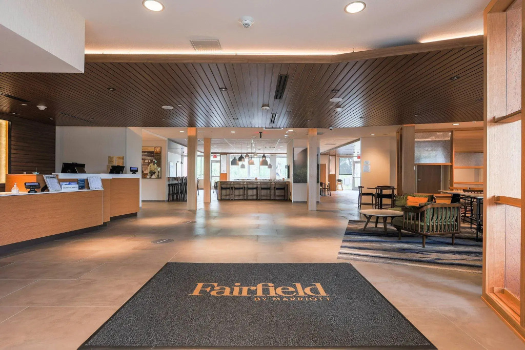 Fairfield Inn & Suites Marquette