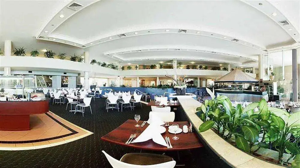 Stamford Grand North Ryde