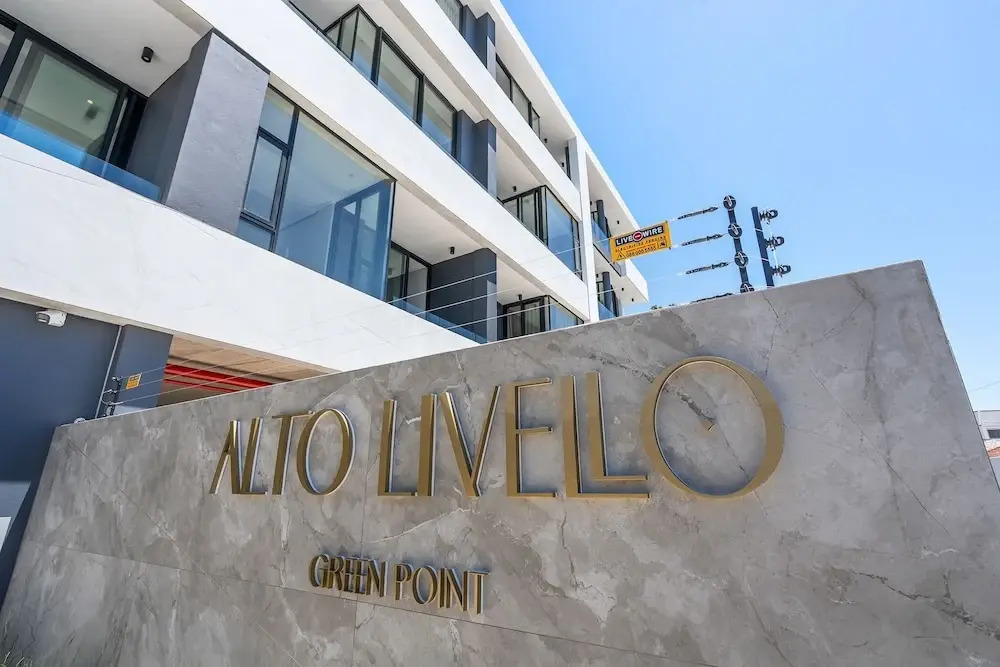 Alto Livello 304