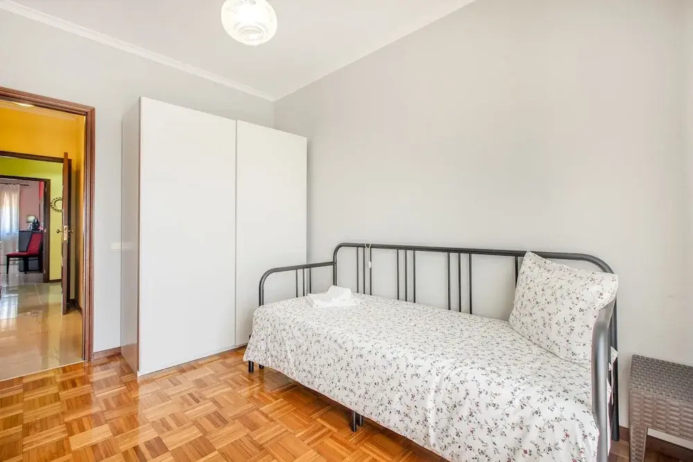 Espinho Family Stays Apartment