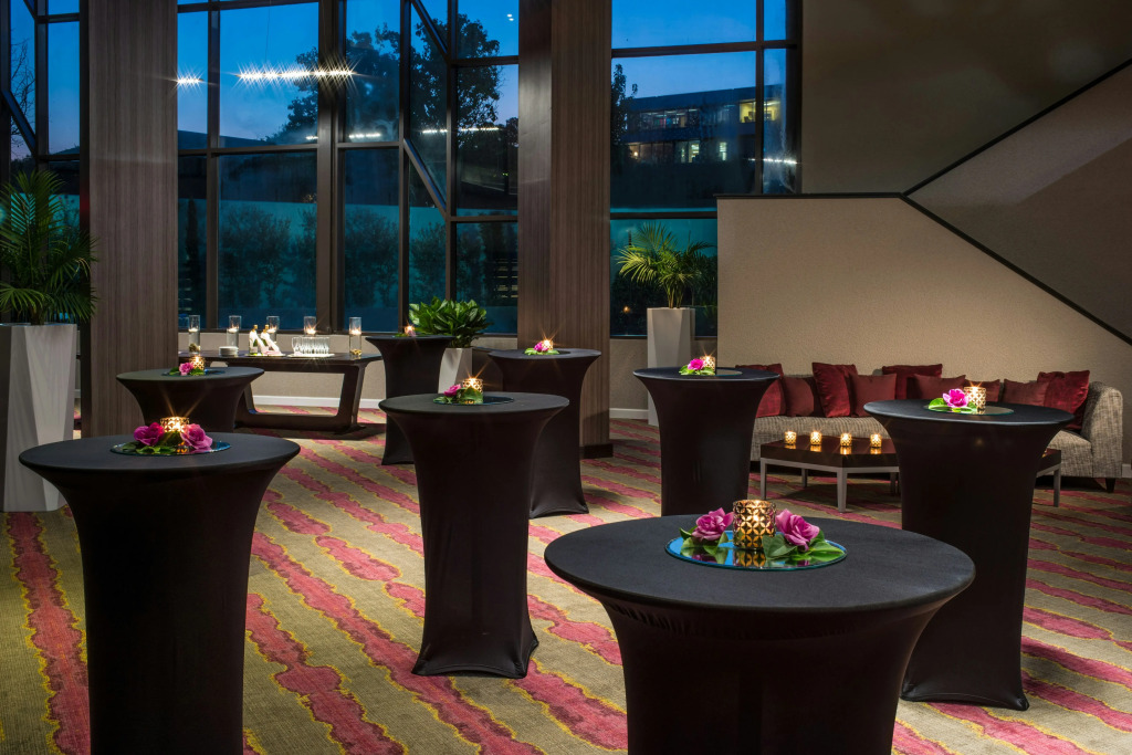 DoubleTree by Hilton Austin Northwest - Arboretum