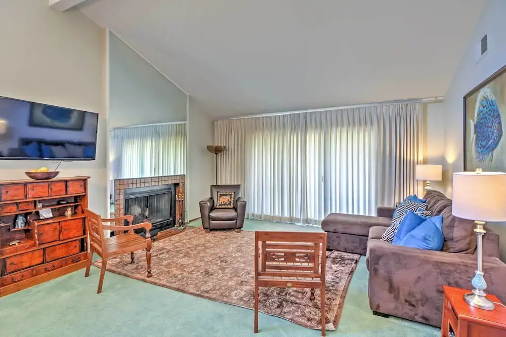 Peaceful Getaway on Silverado Golf Course w/ Patio