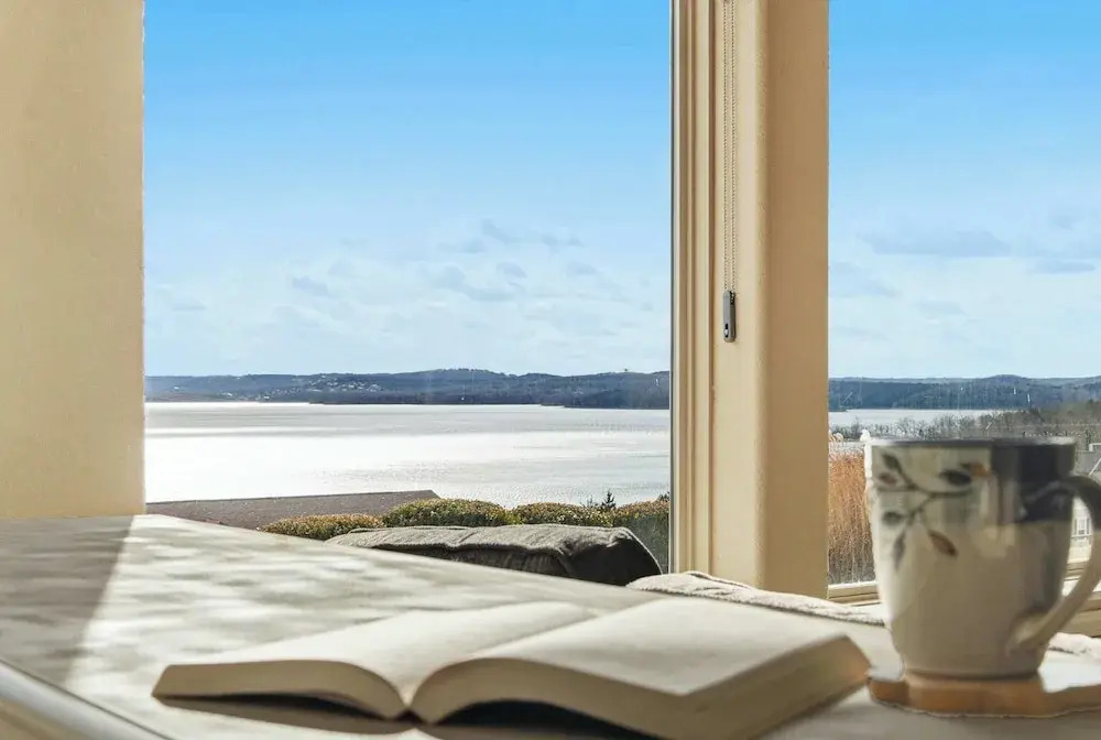 Majestic Retreat Stay for 6