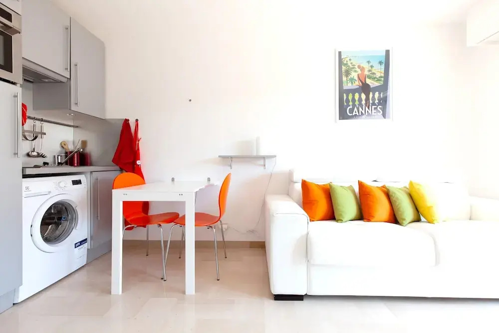 Studio In Cannes With Wonderful City View Terrace And Wifi 50 M From The Beach