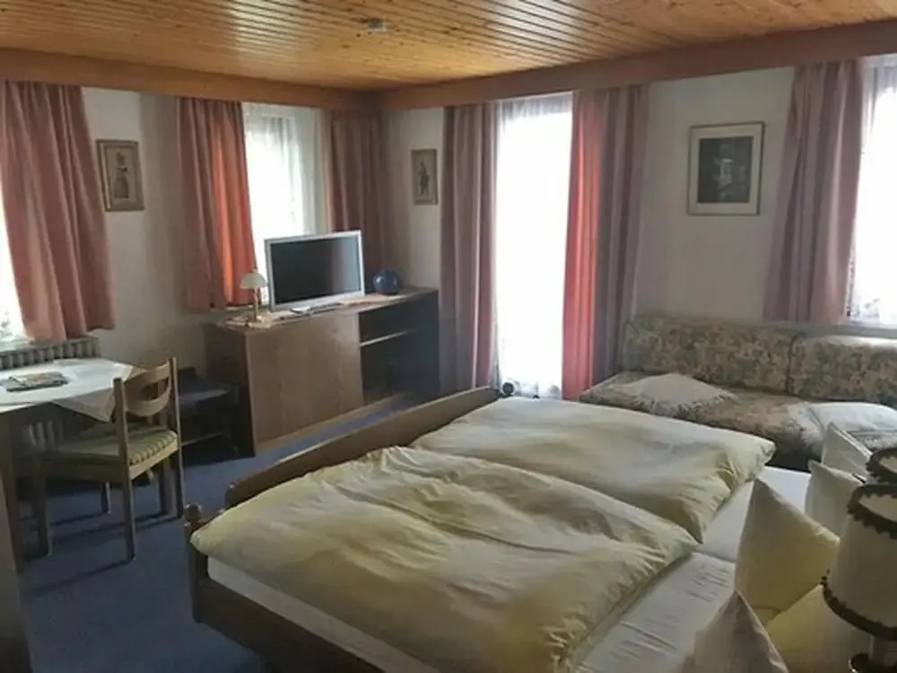 Ferienwohnungen in der Villa Carola