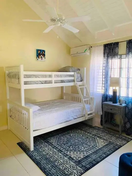 720 Sea Breeze Vacation Home