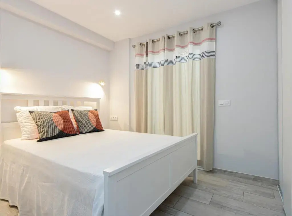 CENTRAL APARTMENT 2A 50m BEACH