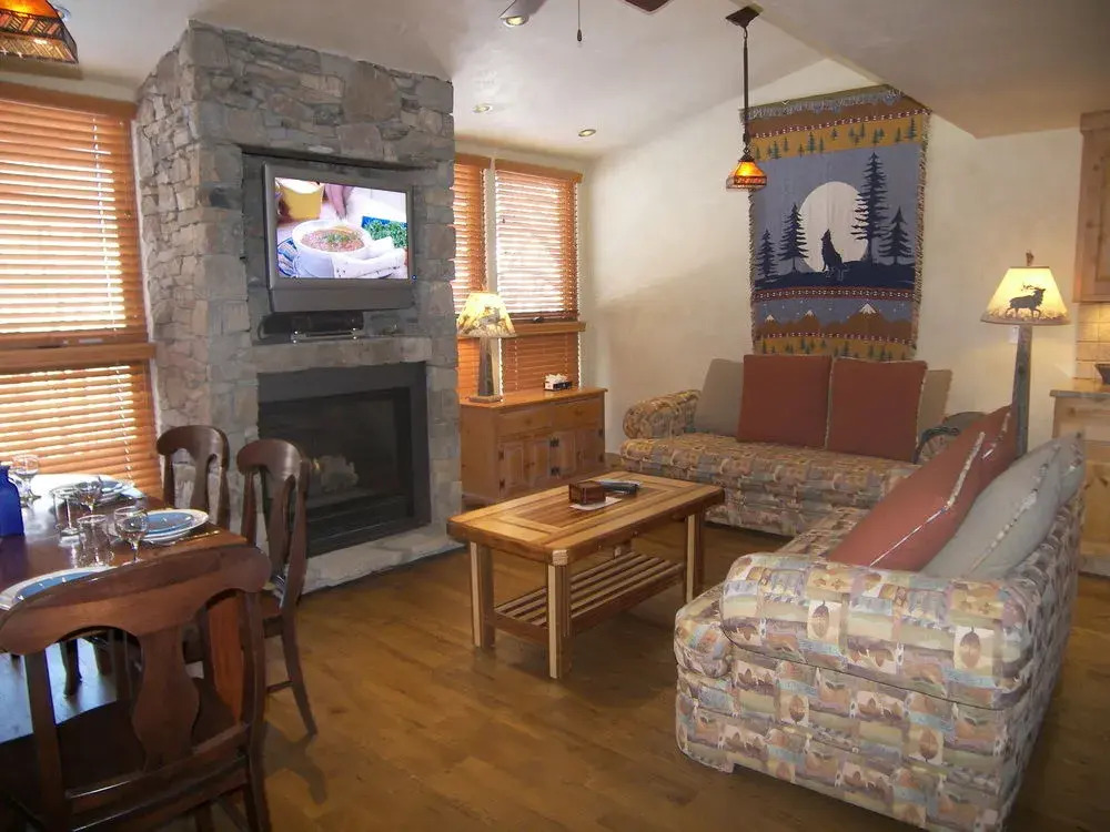Telluride Lodge