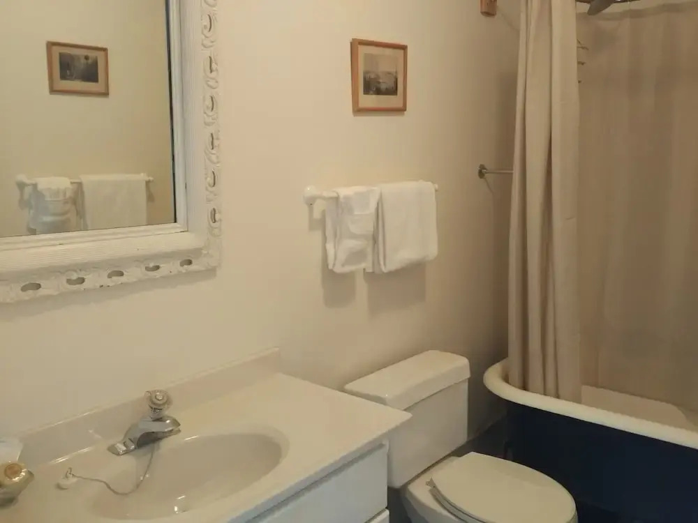 Homeport Historic B&B