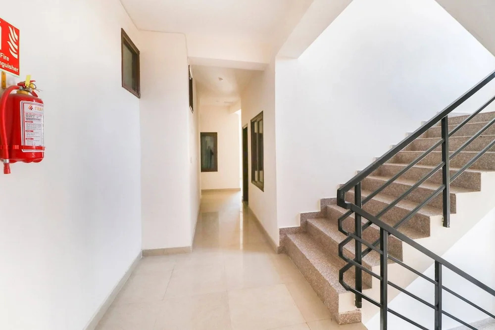 OYO 43300 Spring Woods Suites