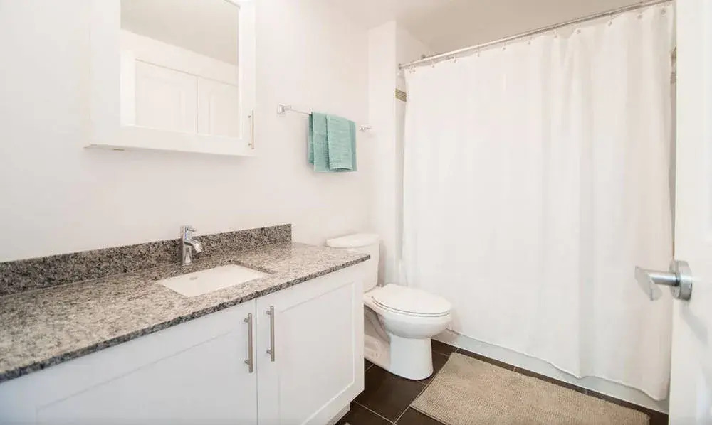 Nge Stays - Rideau Street Apartments