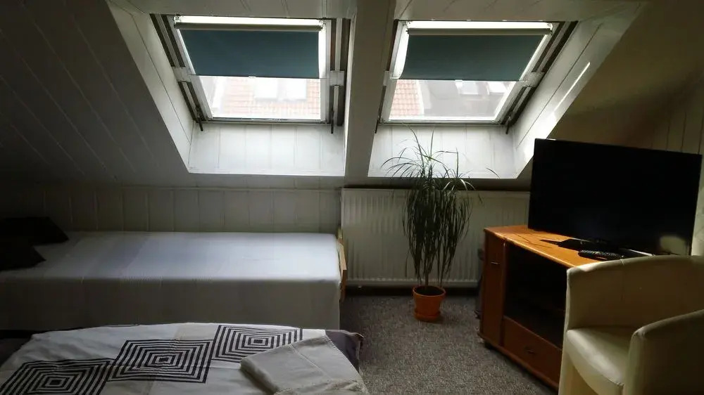 AA Pension Hoffmann Prague