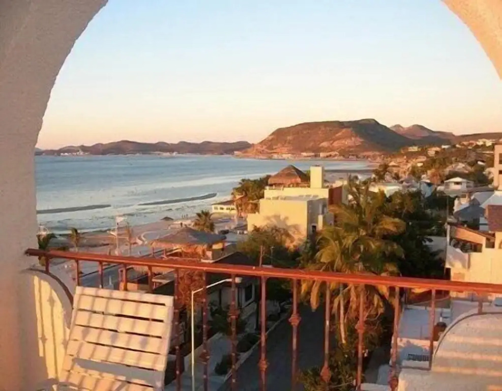 Las Gaviotas Condo-Hotel La Paz BCS