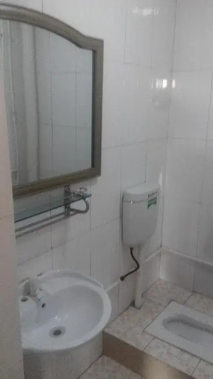 Shuhua Yujia Hostel