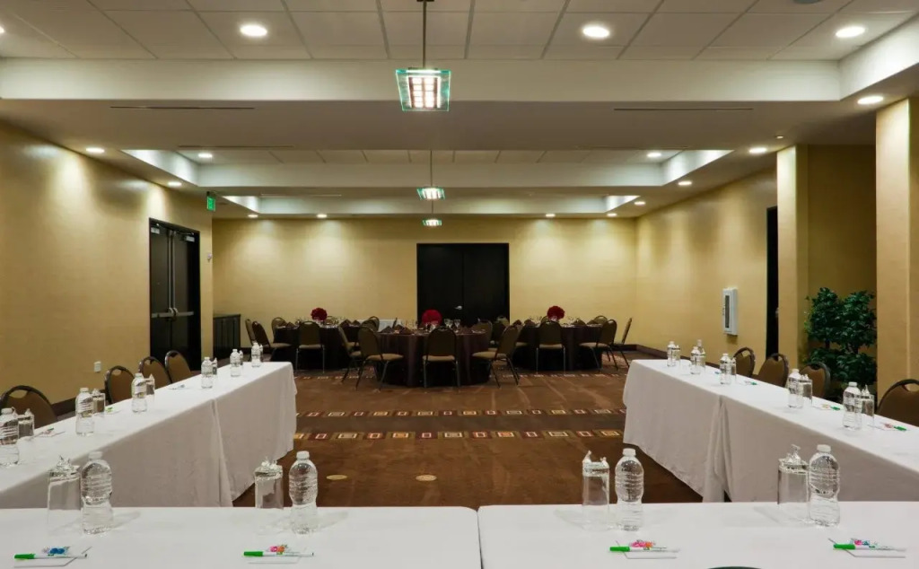 Holiday Inn Temple - Belton by IHG