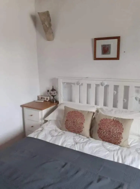 Casita Adela a Captivating 2-bed House in Huescar