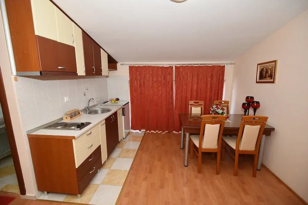 Darni Central Apartments