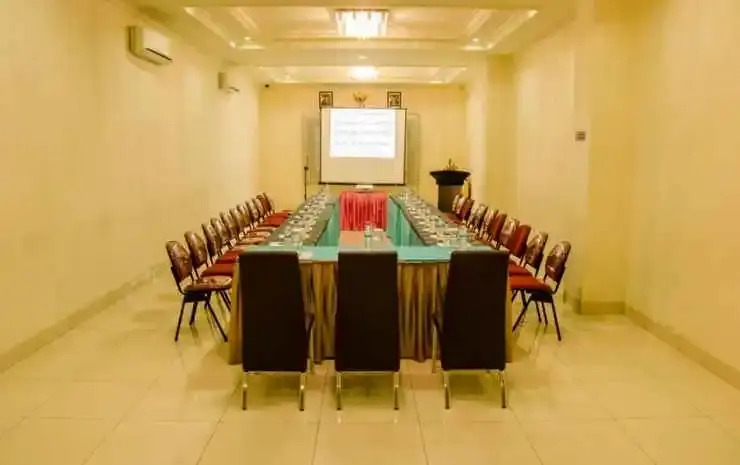 Marina Bima Hotel