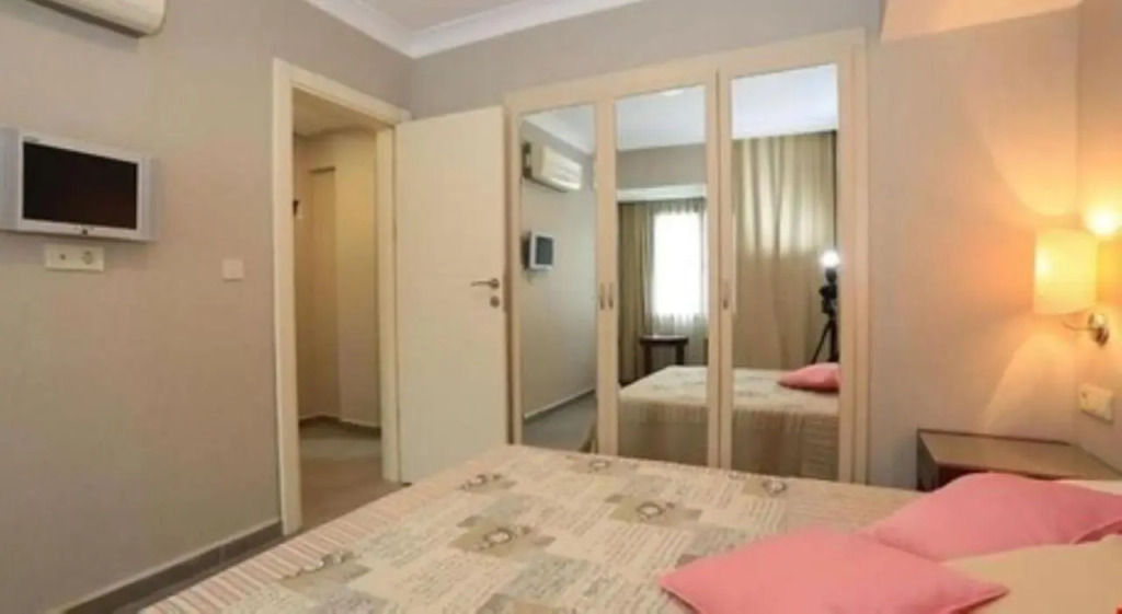 SUMMER OTEL