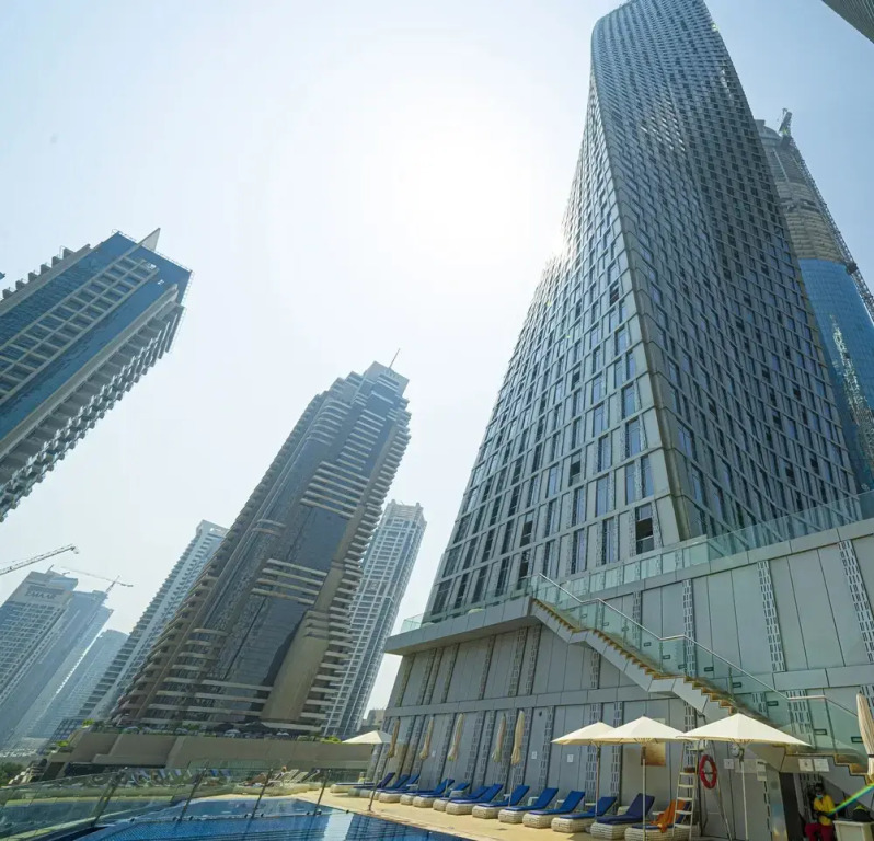 KOHH – 1BR in Cayan Tower