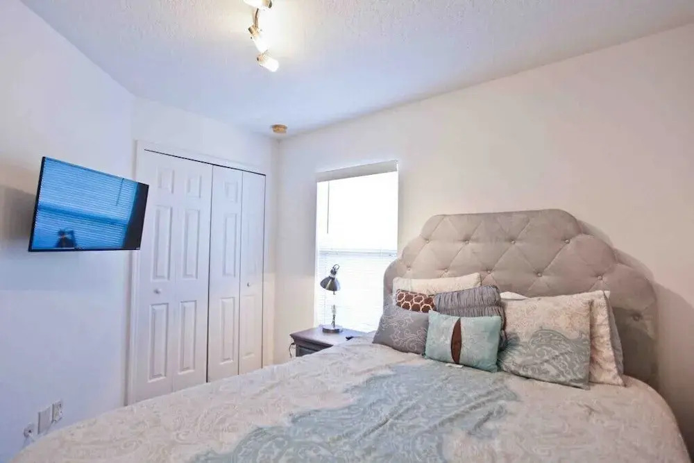 Close To Disney-5br/3.5bth- Private Pool 5 Bedroom Home