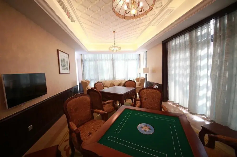 Suzhou Yishe Hotspring Hotel