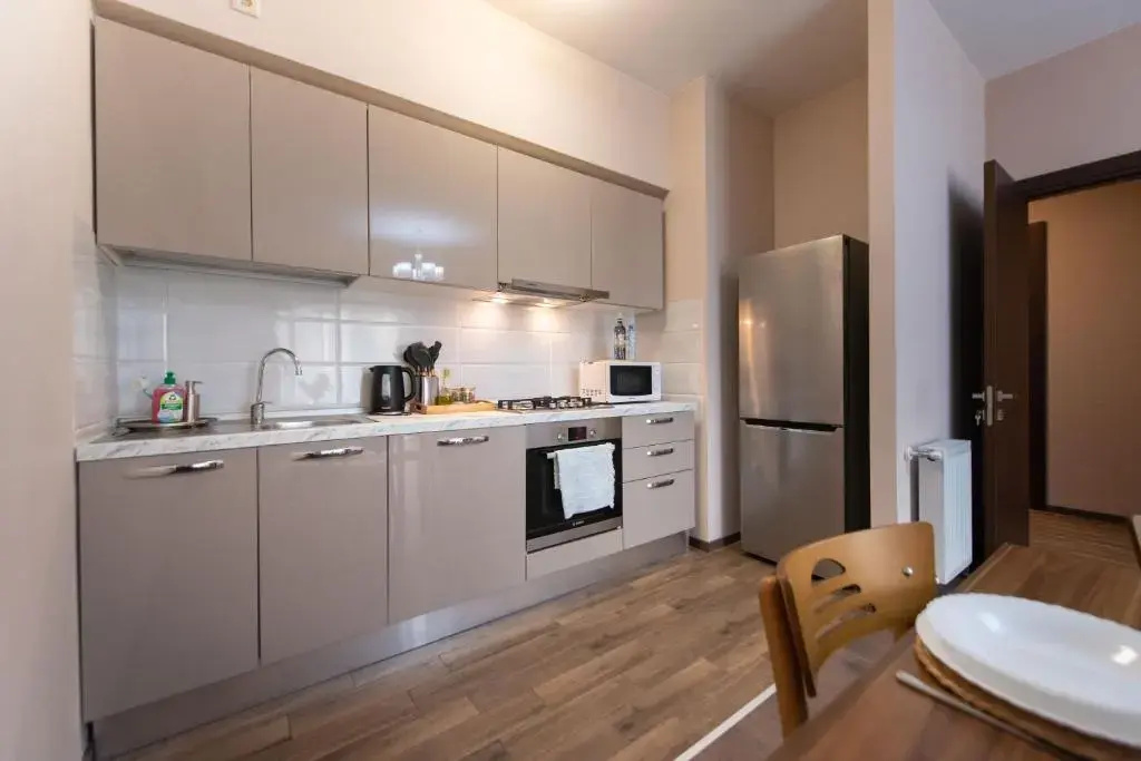 GG home - cozy 1 bedroom apartment on Kazbegi avenue 15