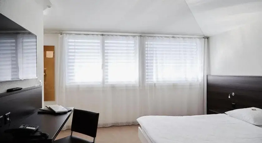 Restaurant & Hotel Frohsinn