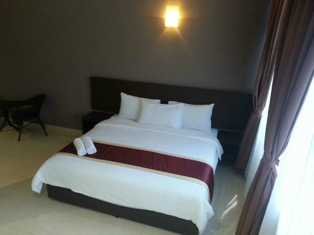 Inn Home Hotel