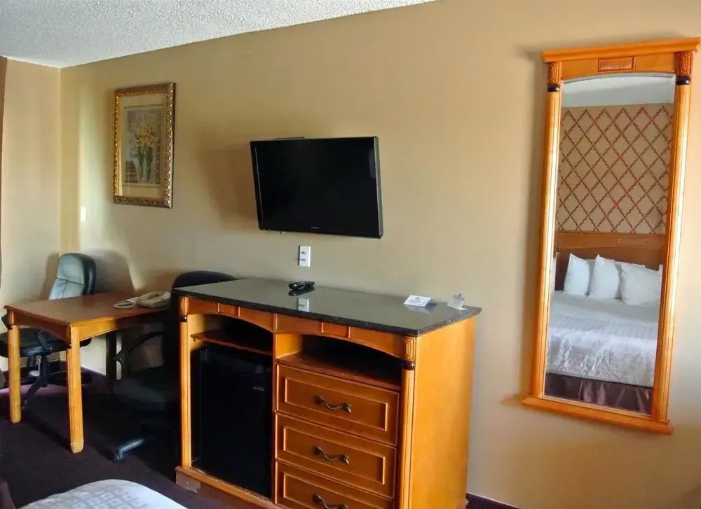Americas Best Value Inn/motel 6 Barstow