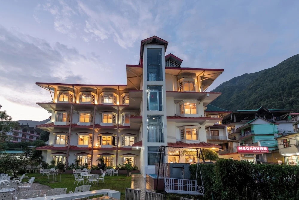 Meghavan Resort By DLS Hotels