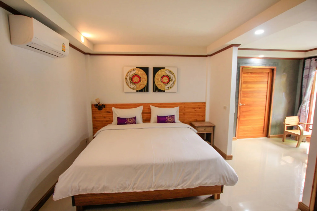 Amethyst Boutique Hotel