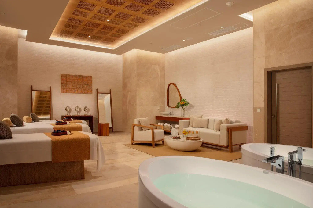 Breathless Cancun Soul Resort & Spa