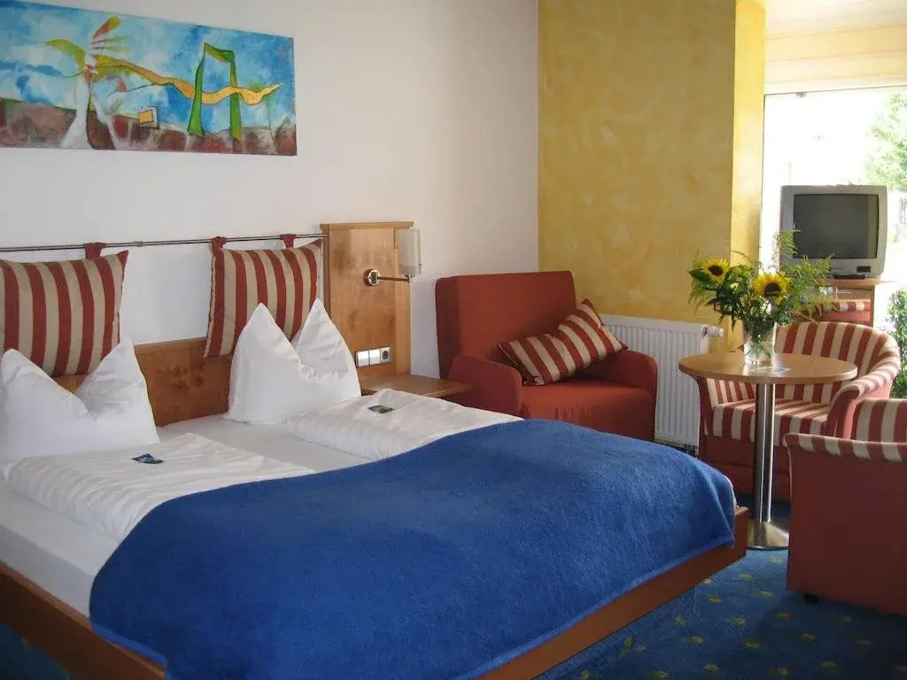 Gasthof zum Adler - Wahlwies-3 km z Bodensee Hotel geöffnet - Rest-Mo-Di-geschl