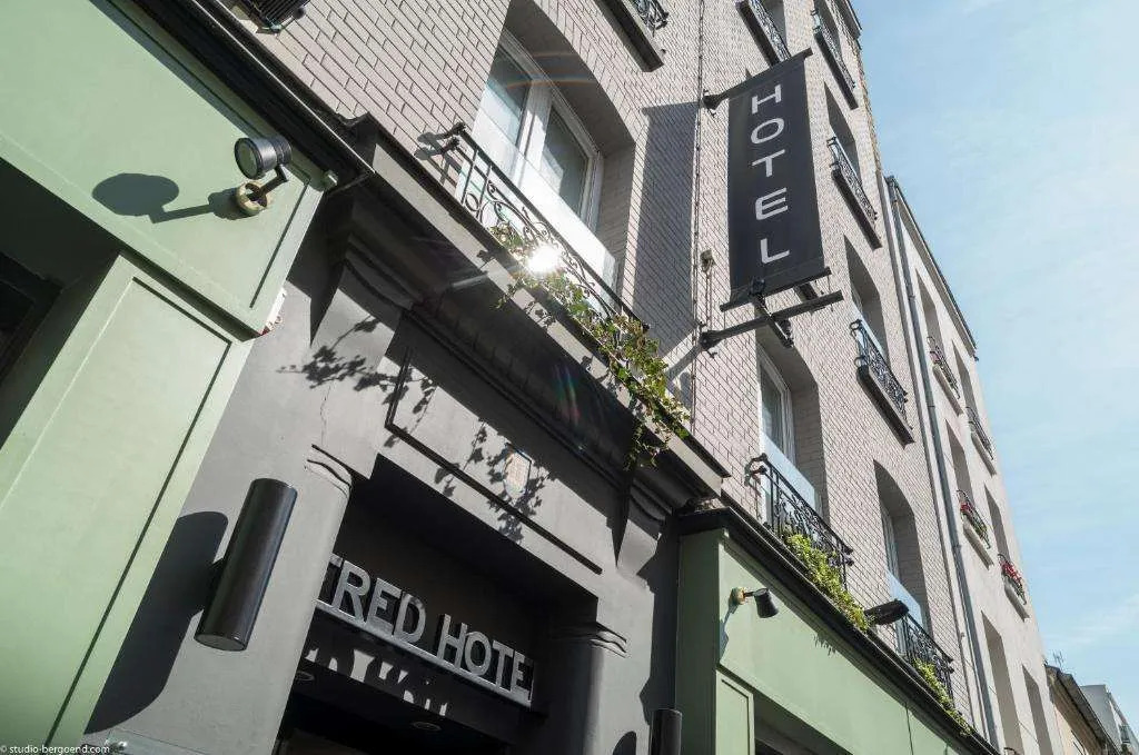 FredHotel