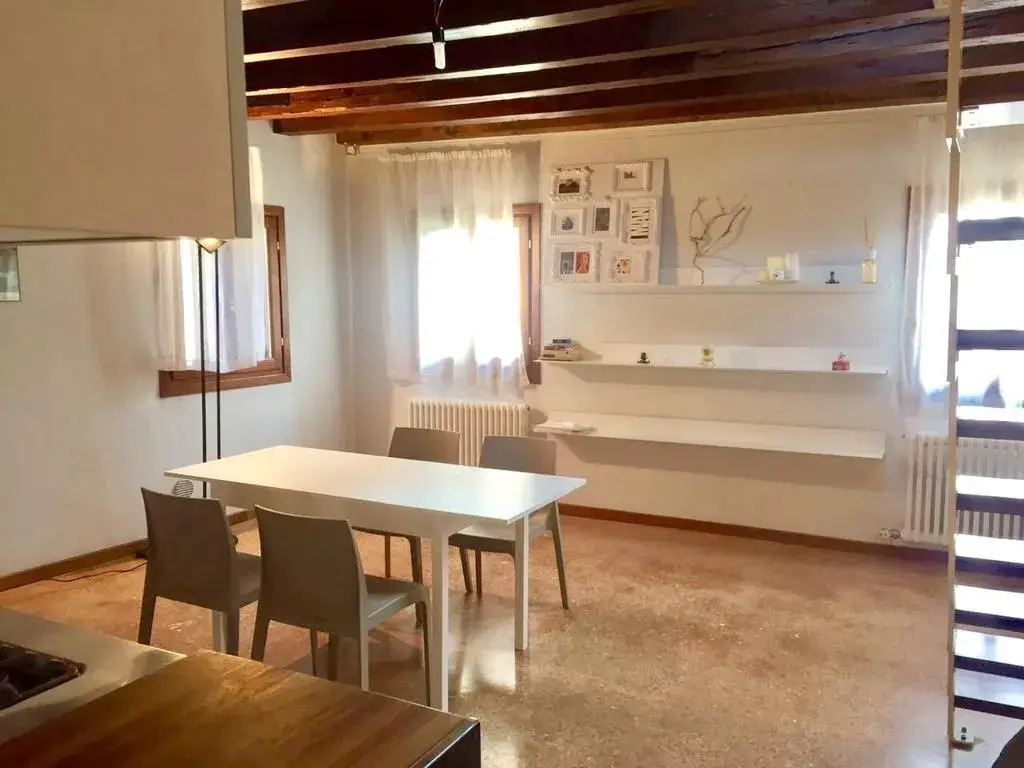 Cool Apartments Venice