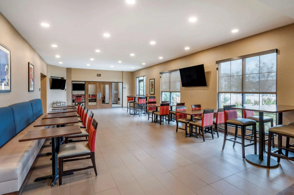 Comfort Suites Columbus Airport