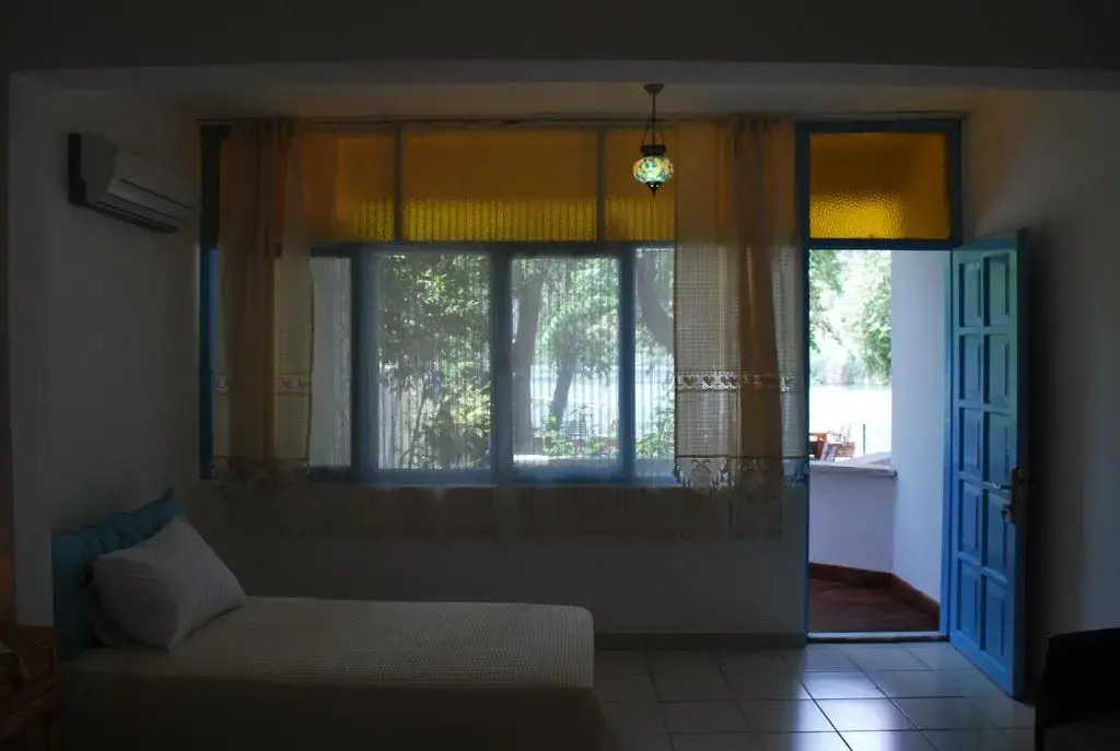 Myra Hotel