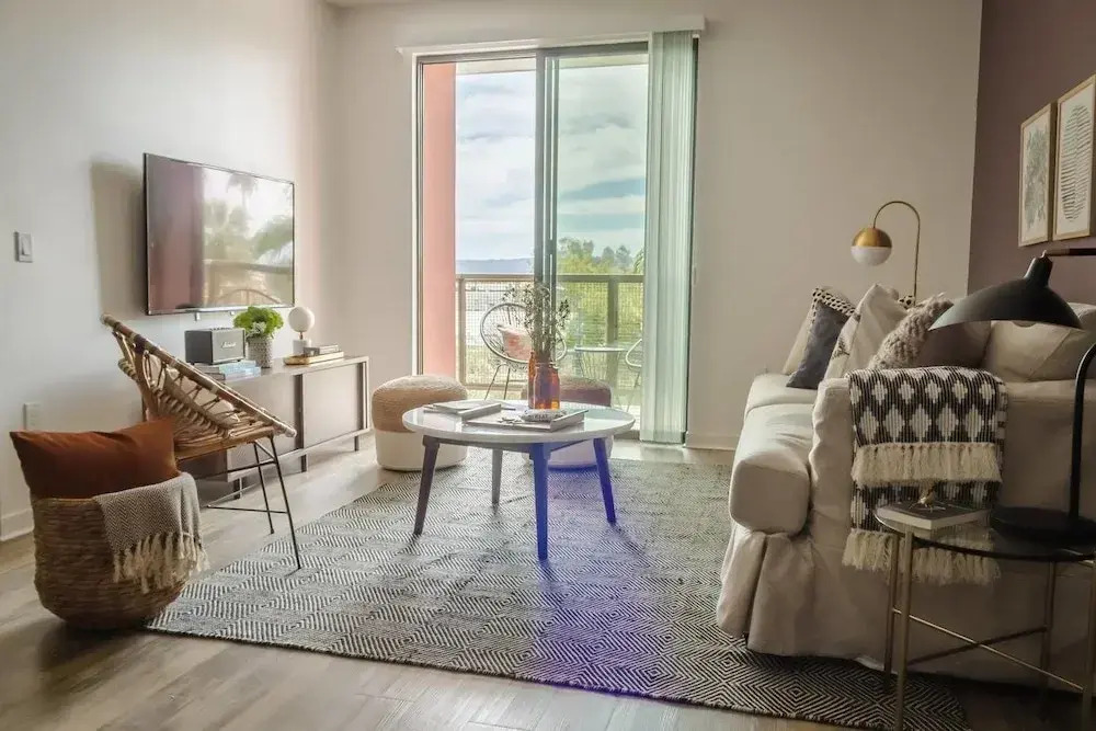 Newly Listed! Modern 1br/1ba Phoenix Apt by Domio