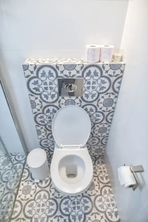 3 Bedroom Garden Apartment