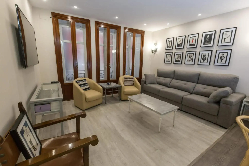Espacioso Apartamento a estrenar!! Casco Viejo